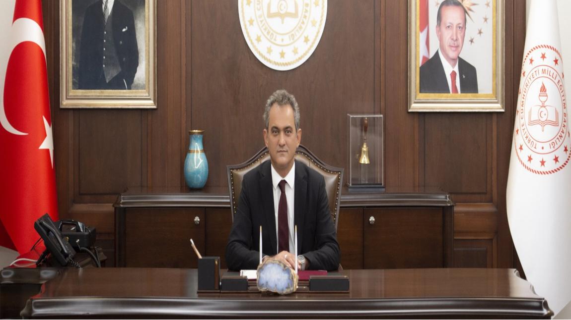 Milli Eğitim Bakanımız Mahmut ÖZER'in 29 Ekim Cumhuriyet Bayramı mesajı